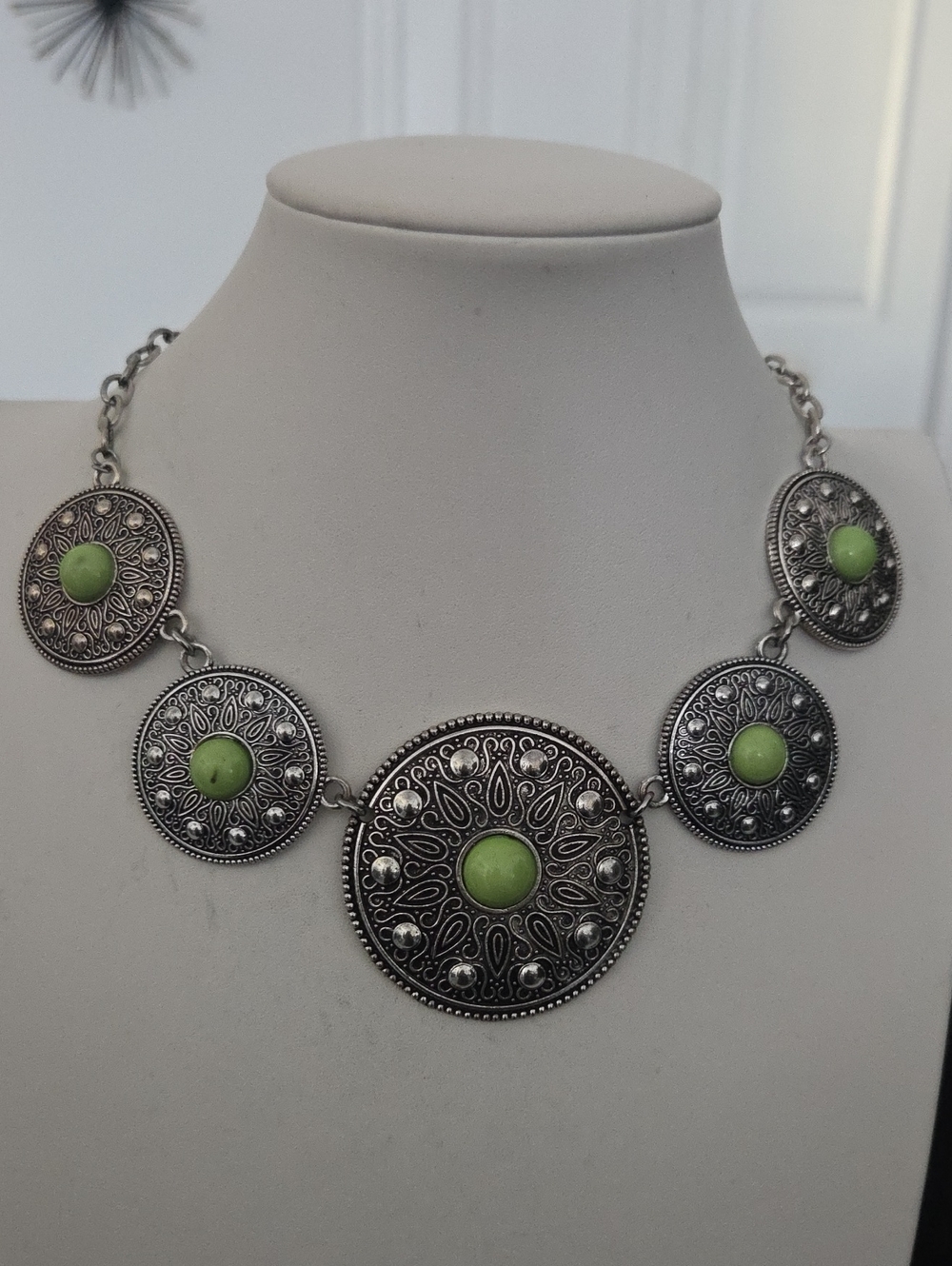 Paparazzi Hey Sol Sister Green Necklace NWT